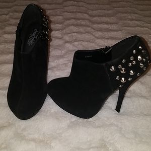 💕Charlotte Russe studded platform booties